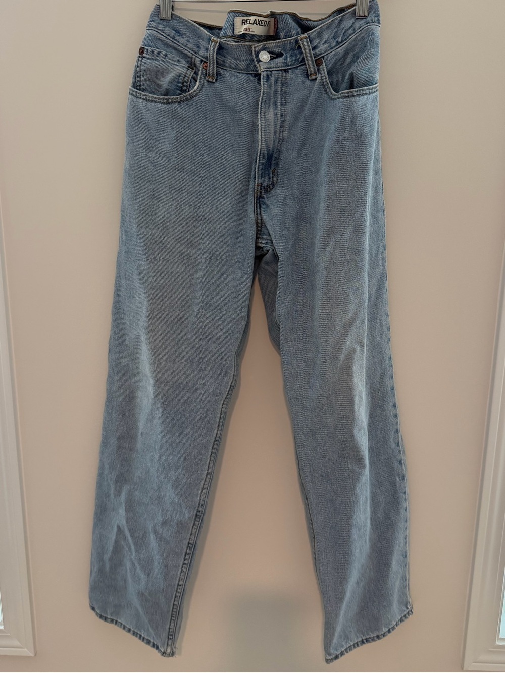 Levi’s 505 Relaxed Fit Light Blue Women’s Jeans Size 32 x 32
